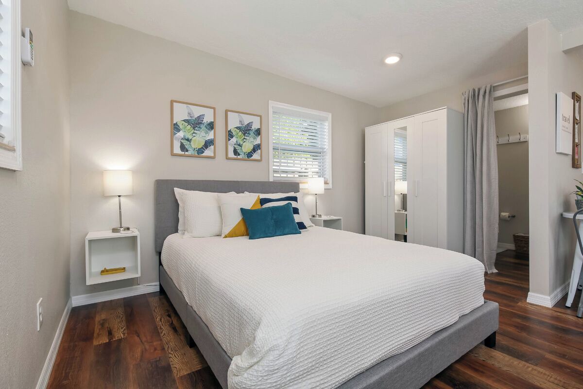Bungalow Near Downtown Orlando, Winter Park, Major Hospitals, and Disney! 1