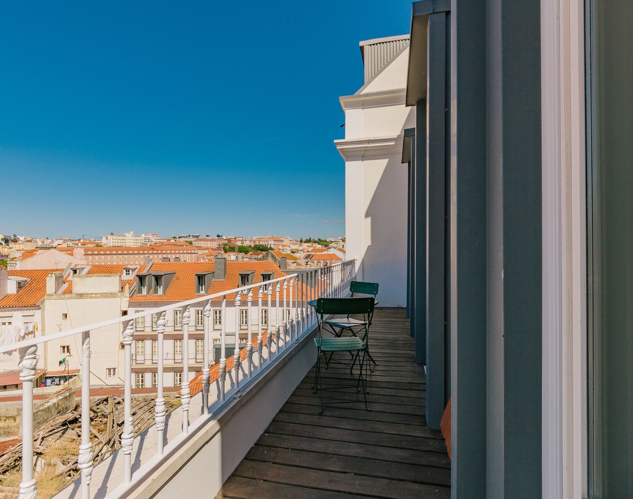 NEW! RENT4REST Graca 2Bdr Pool Castle View & Park 1