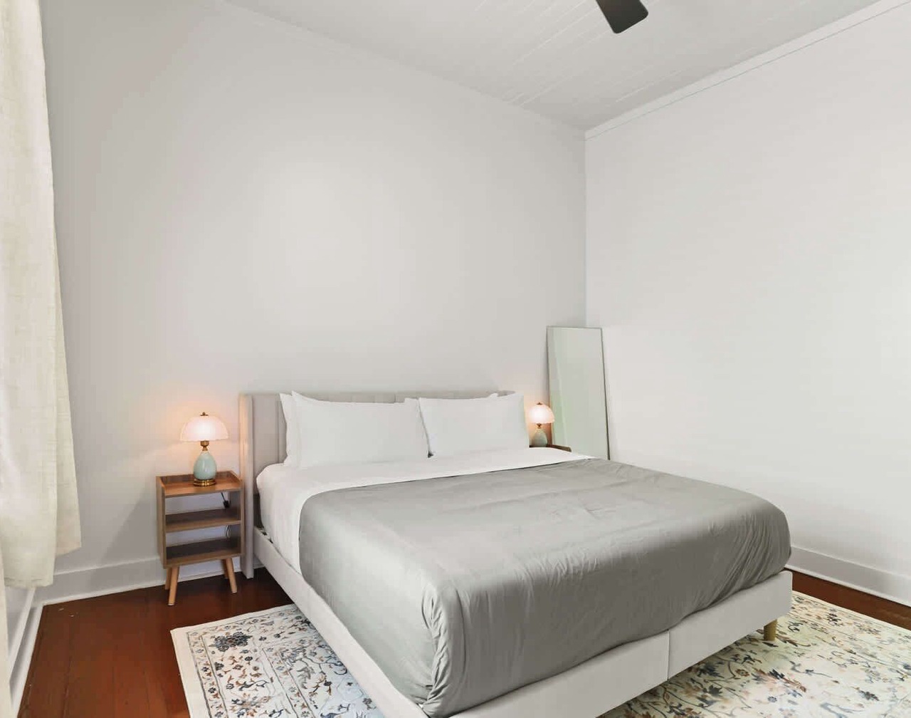 Perfectly Located 1 Bedroom I Uptown - Magazine St 1