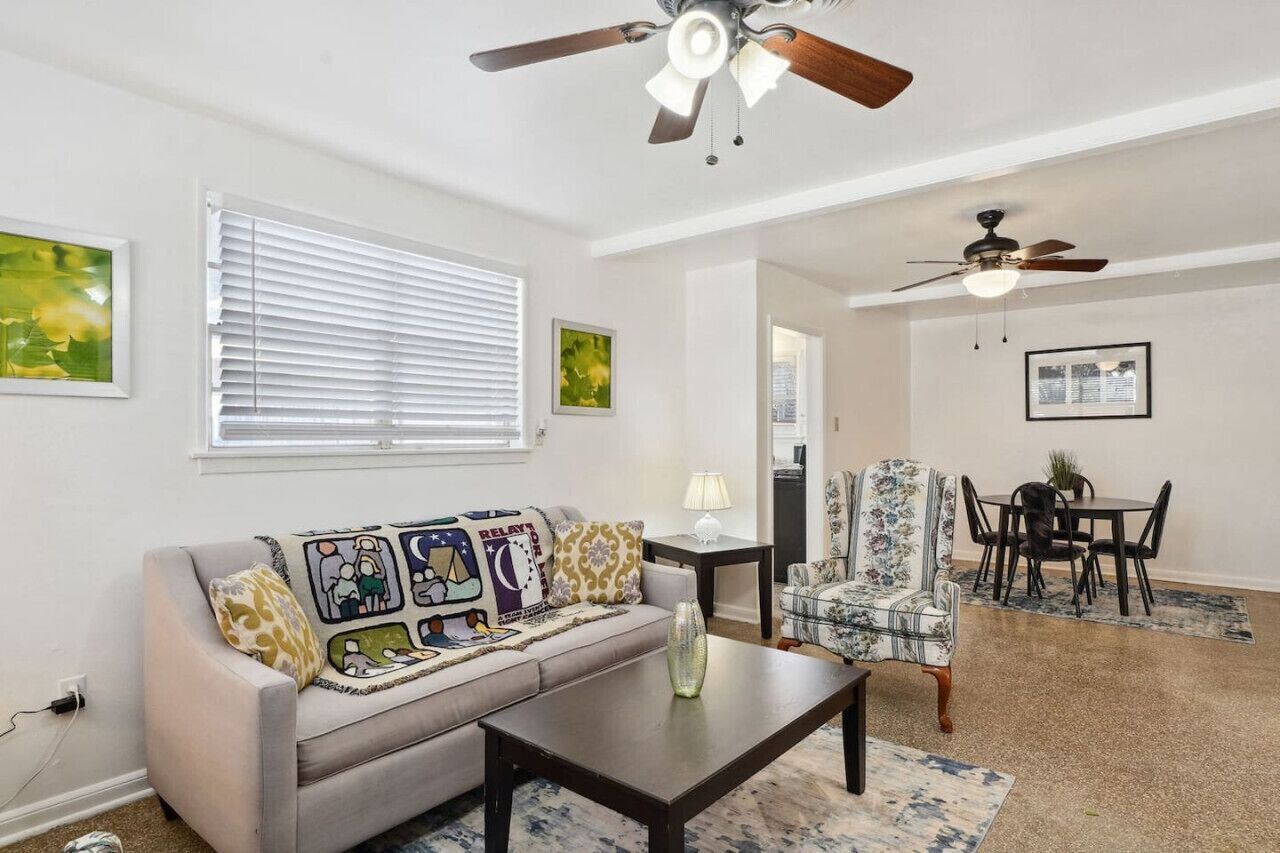 NOLA Safe(2BD) Vacation hub! 1