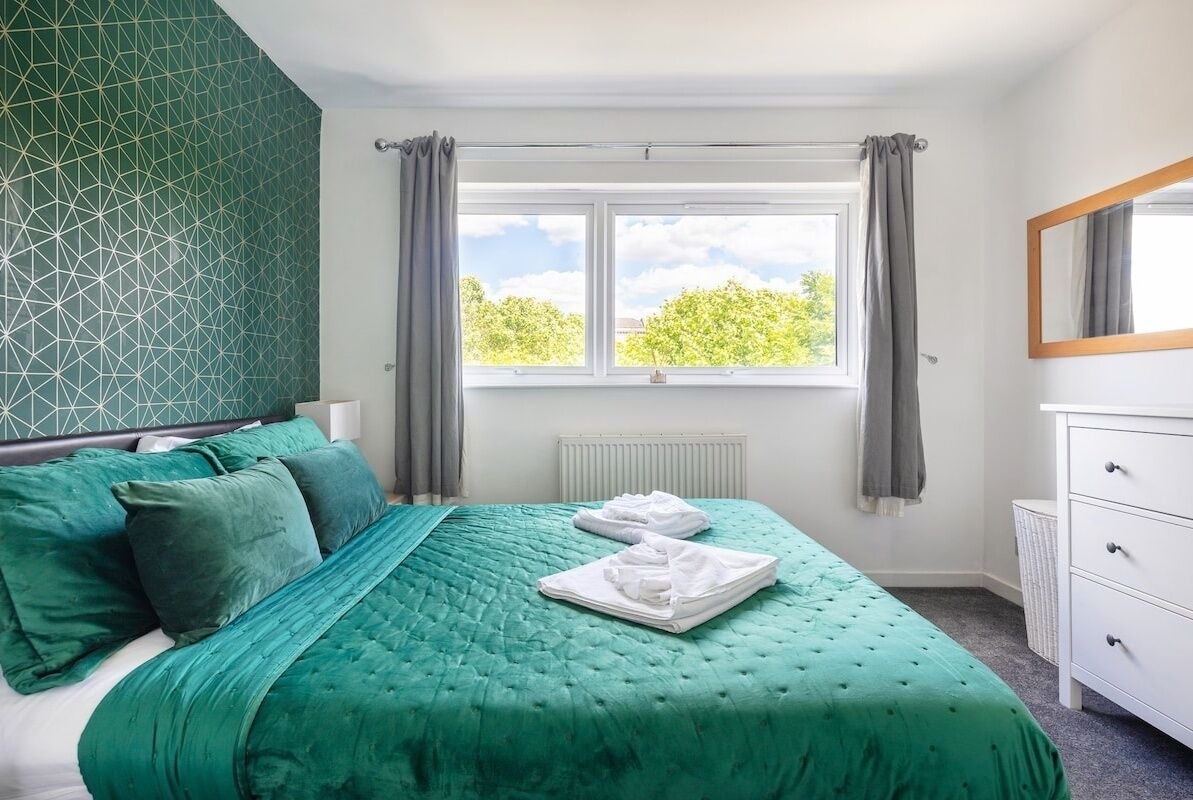 Peace & Quiet 2bd 2bth Oasis Nr Thames Beach Club! 1