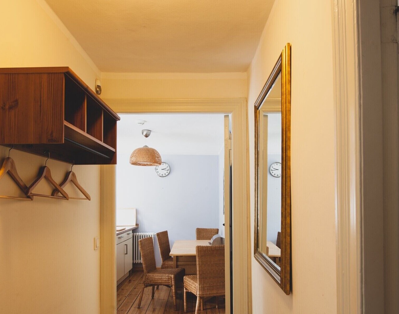 Holiday Apartment "Jagdschloss Grunewald" with Shared Garden and Wi-Fi 1