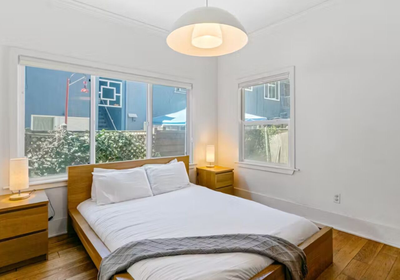 Long Beach Condo Home -Minutes Walk To The Beach 1