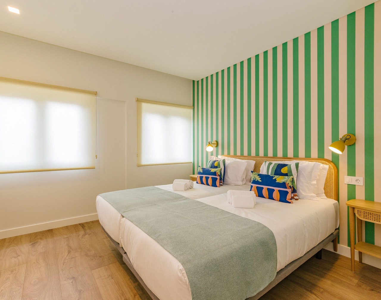 NEW! ESTORIL SEAFRONT 1BEDROOM APARTMENT 1
