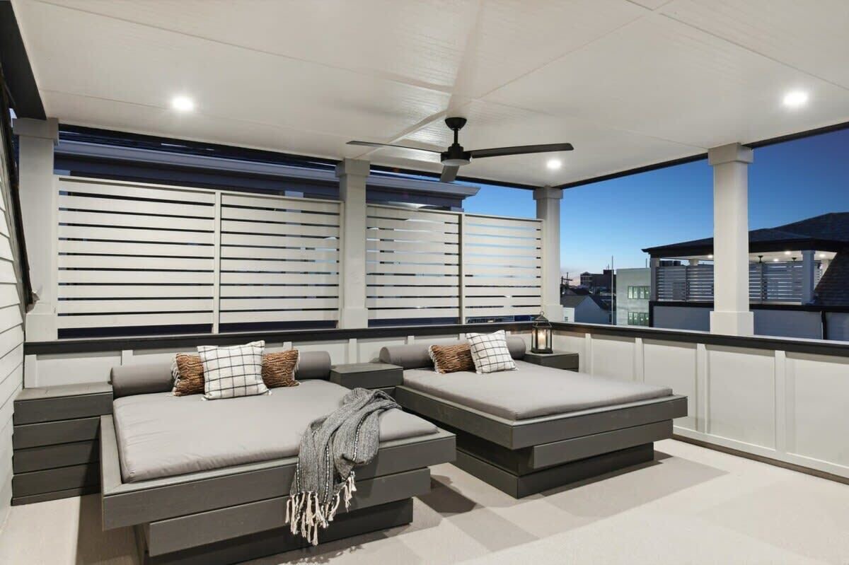 Designer Home | Heated Pool & Rooftop 1