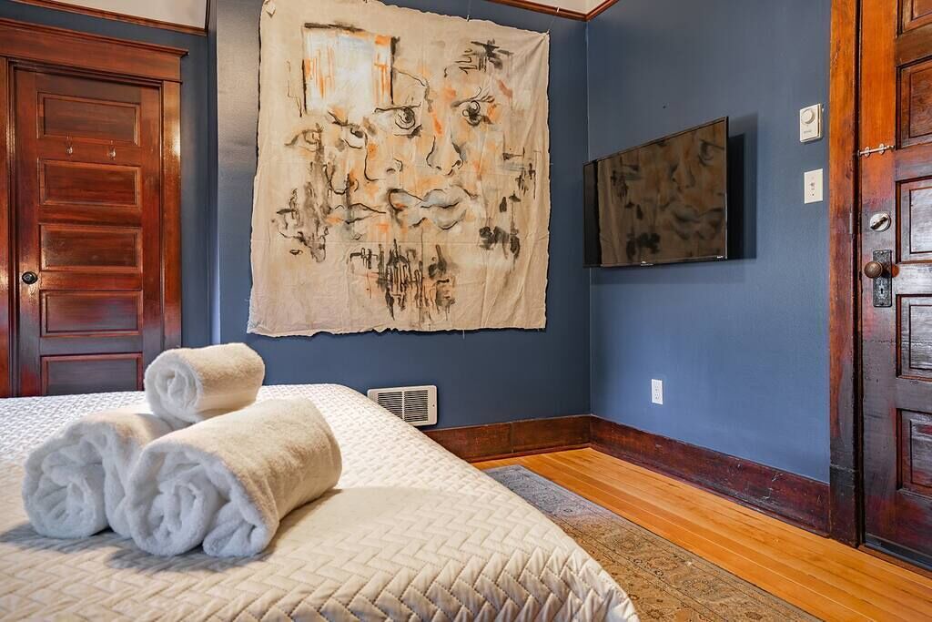 Charming Studio in Renovated BnB - Rm2 1