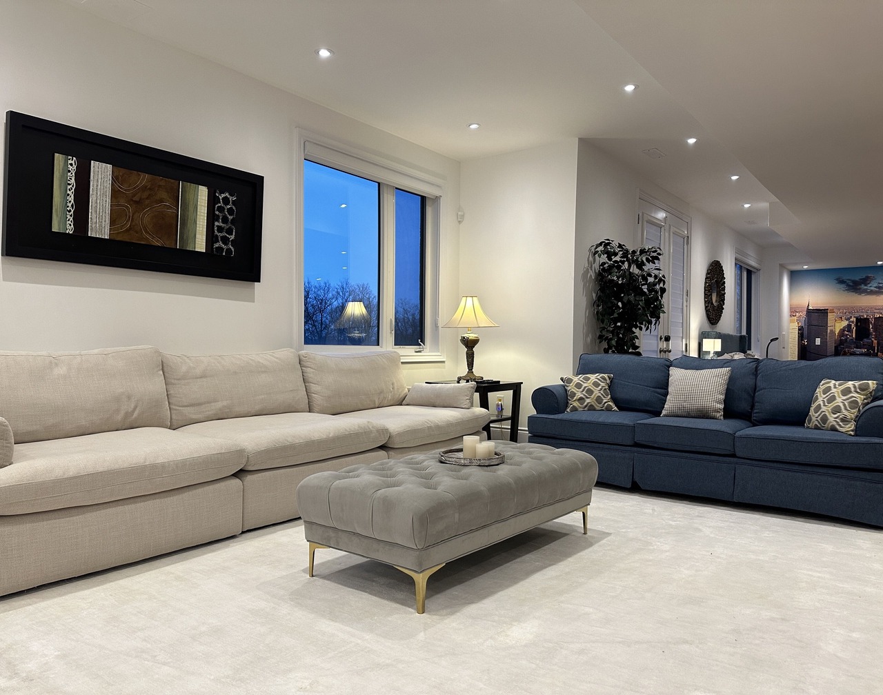 Luxurious open concept 2 bedroom apt on ravine, pond, central, airport, shopping 1