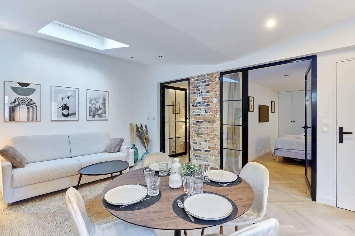 Superb apartment Arc de Triomphe 1