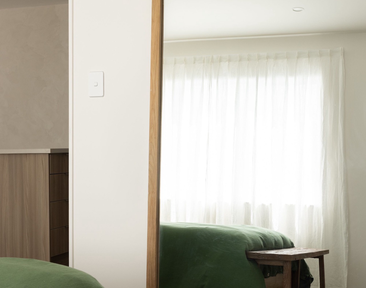 Kayu Casa -Stylish 1-Bedroom Apartment with Beautifully Curated Decor, Bright Open Living, Steps from Mount Maunganui’s Cafes and Shops 1