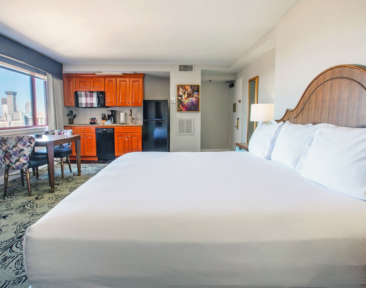 Club Wyndham Avenue Plaza 1