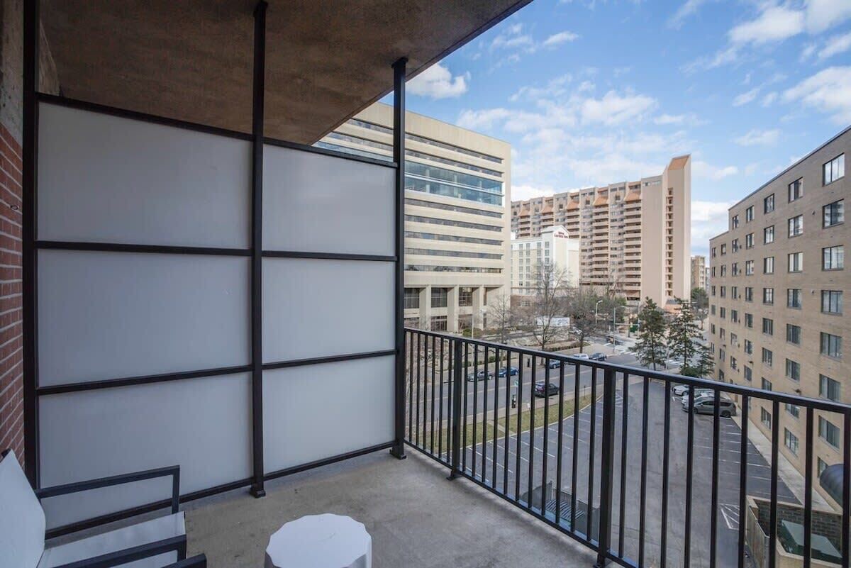 Sojourn | Courtland Towers | 1 BR w/Pickleball Court 1