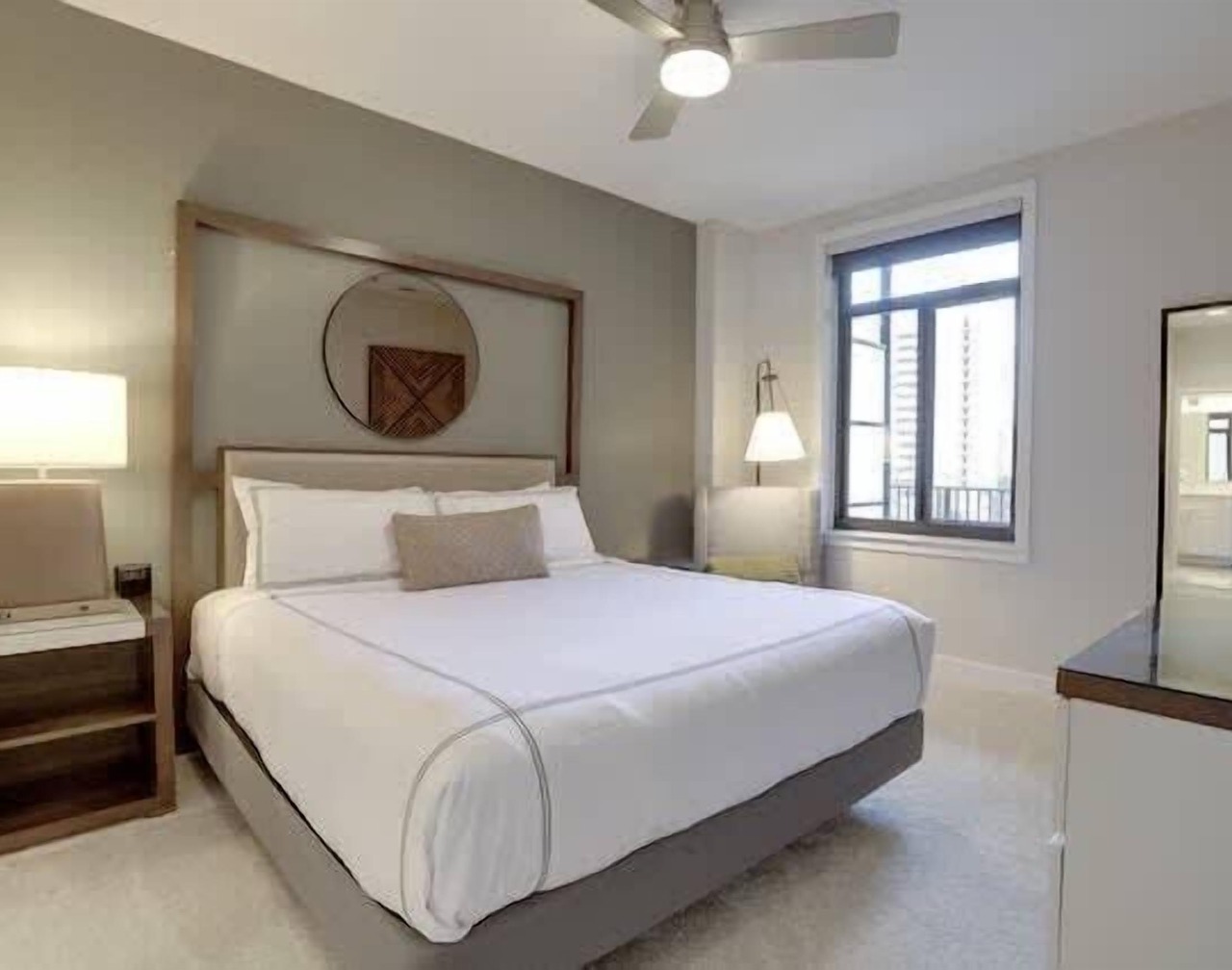 Sojourn | Courtland Towers | 1 BR w/Bocci Ball Court 1