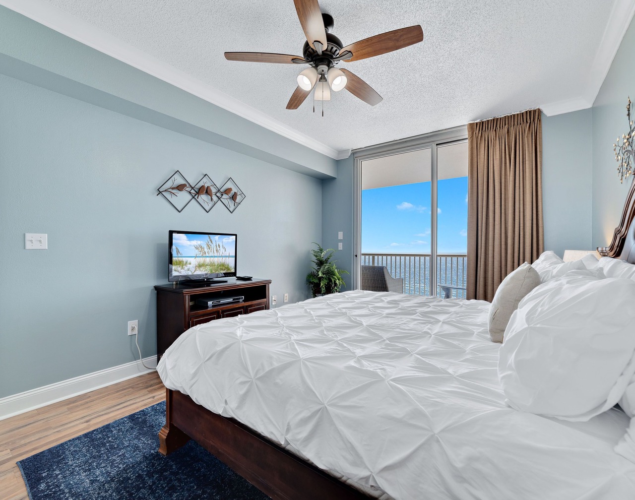 Avalon 1807 -Beachfront Condo-Amazing Views-Full of Amenities-Arcade-Fine Dining 1