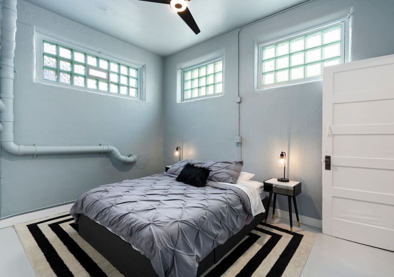 Modern Apartment in the Heart of Phoenix (10) 1