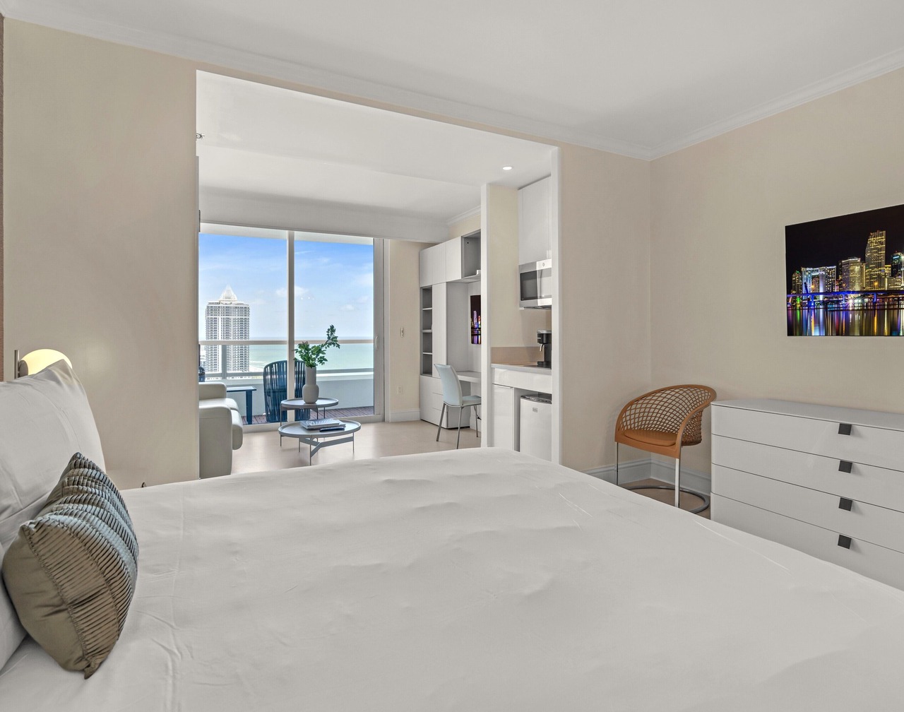Jr Suite Presidential Design Ocean Fontainebleau 1