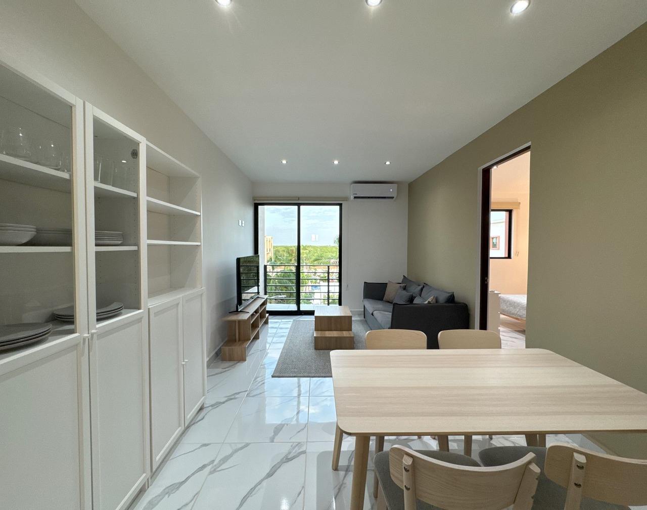 Modern apart in Cancun, well located, amenities. 2 bedrooms and 2 full bathrooms 1