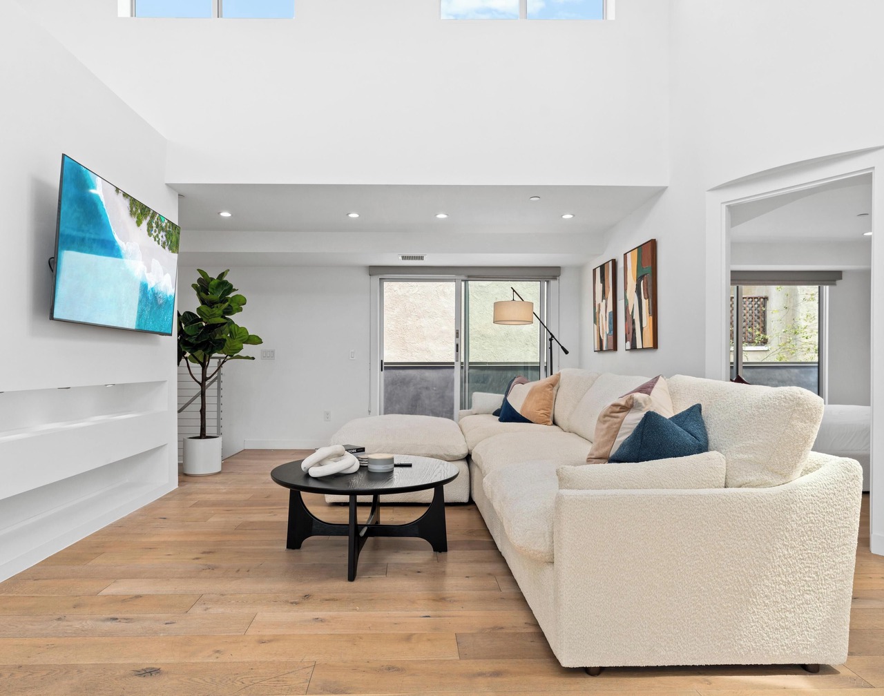 The Diamond Dune' Luxury Santa Monica Home Walk to Beach 4BR Parking 2 Balconies 1