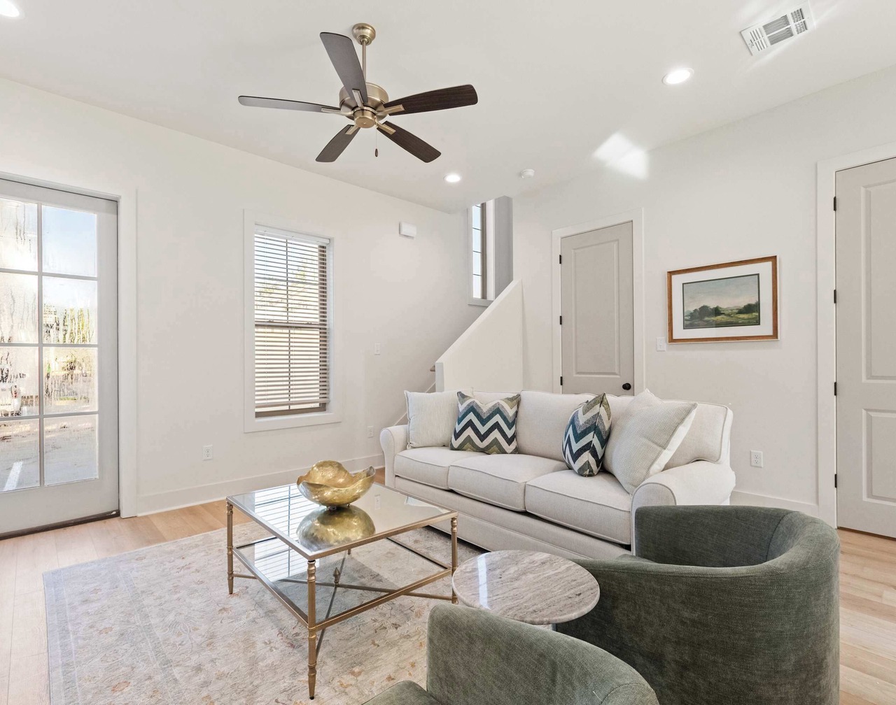 Luxe Oaks | Walk to River Ranch | Premier Host | EV Charger 1