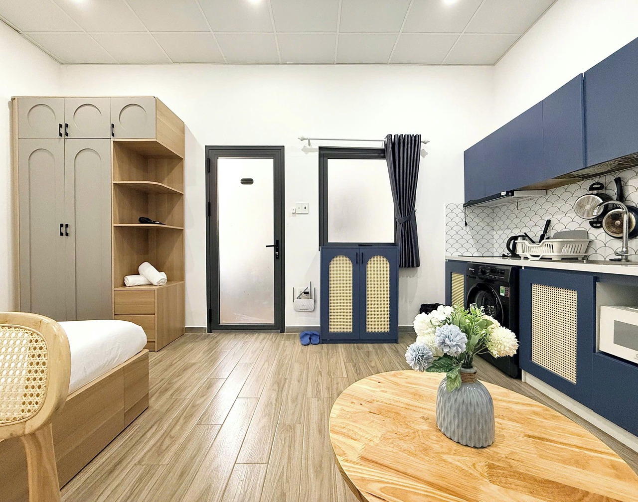 Urbanest Serviced Apartment - Near airport 1