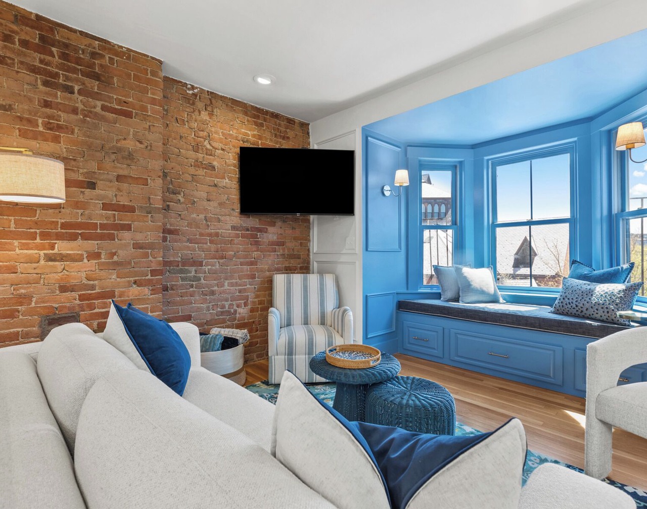 Boston 2BR Apt Near Copley,Comm,Prudential Center,Library,Fenway,Back Bay,MGH 1