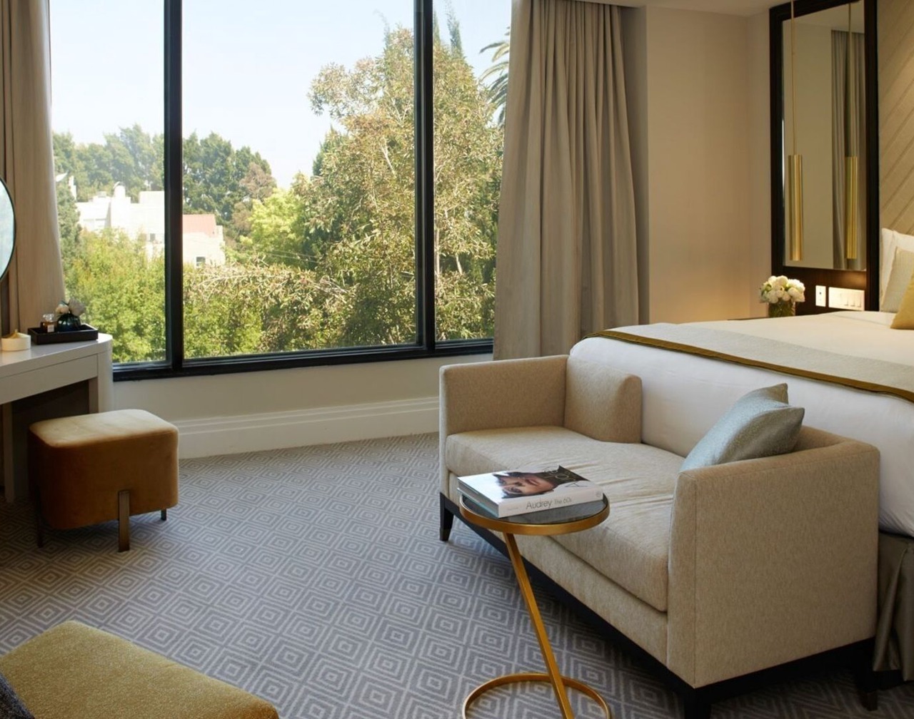 Metropolitan One Bedroom Suite at The London West Hollywood, Free Breakfast 1
