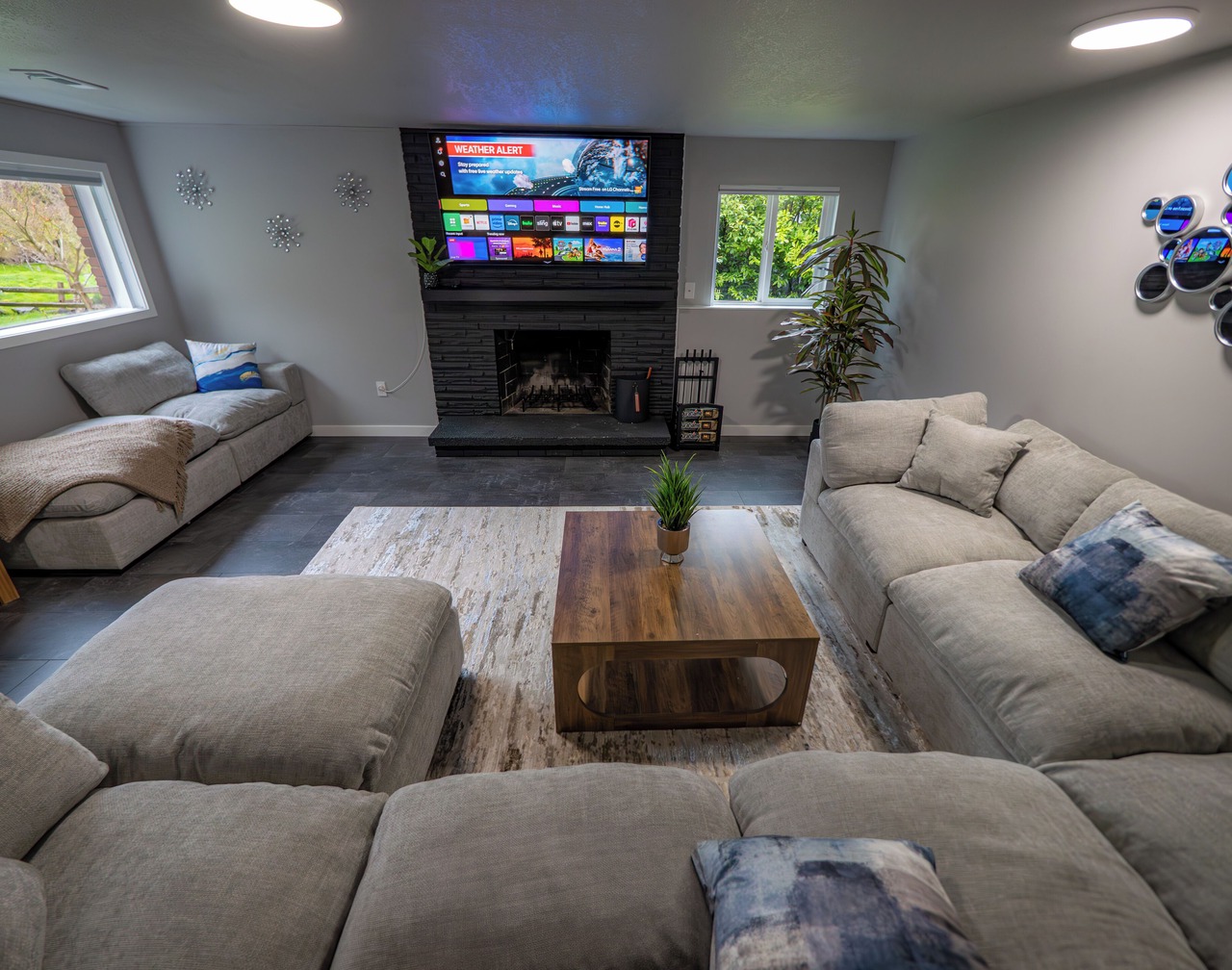 Stylish Remodeled 2BR Retreat - Near Seattle - Peaceful, Clean, & Modern 1