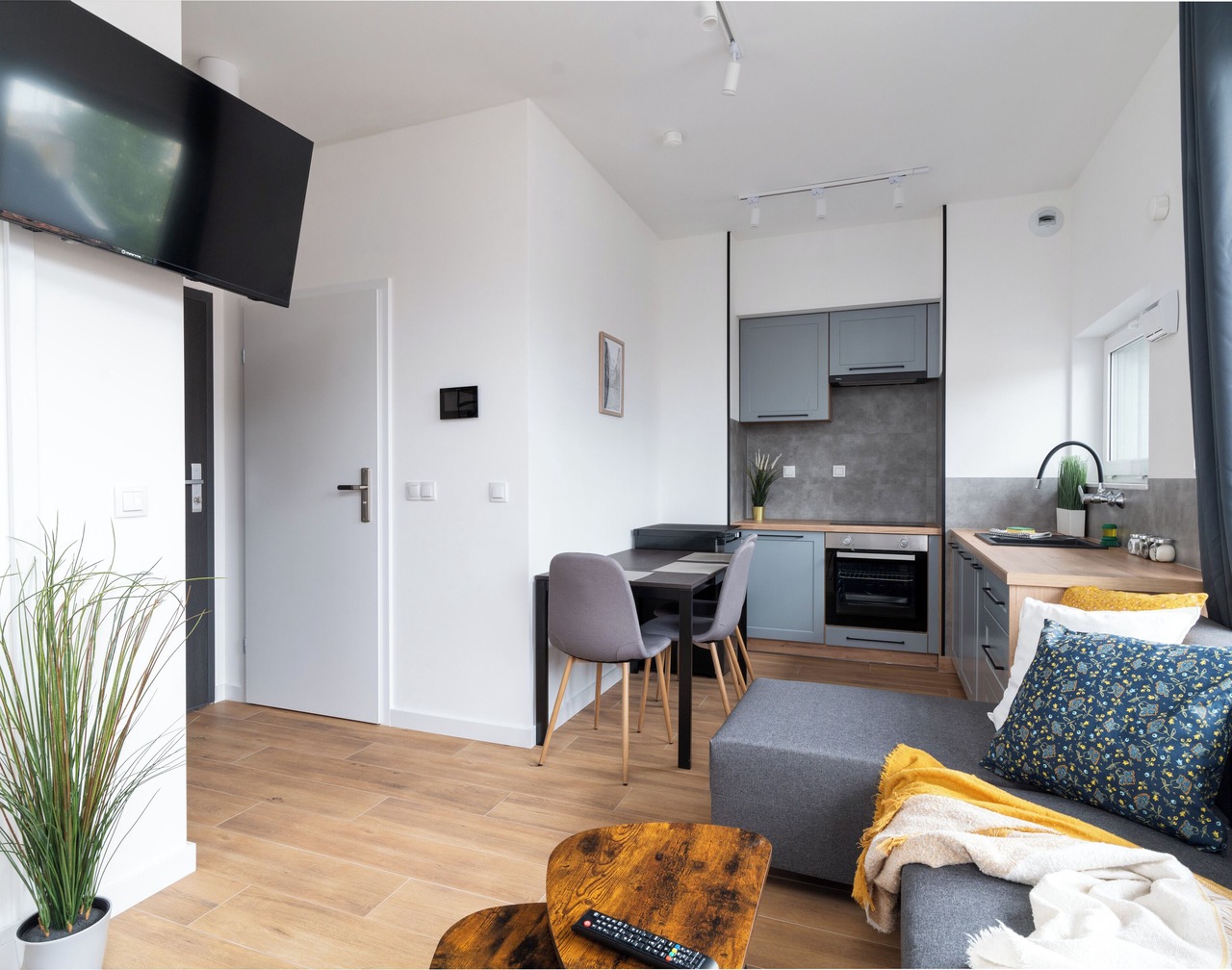 Lineburg Villa Apartments 1