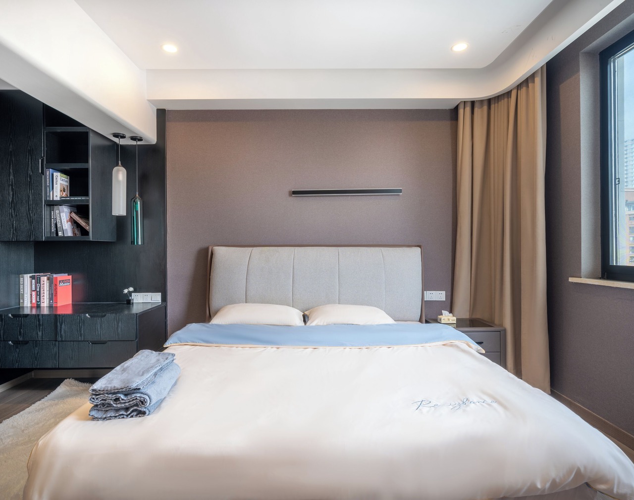 Sunny Abode 3Bedroom Located in Huangpu and 100 meters from the subway station 1