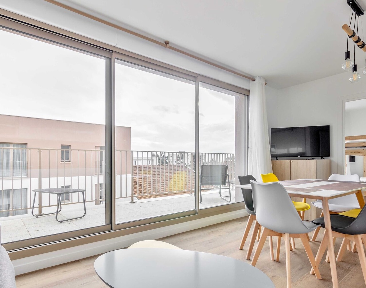Pleasant Apt with Balcony-6P-Close to Disney/Paris 1