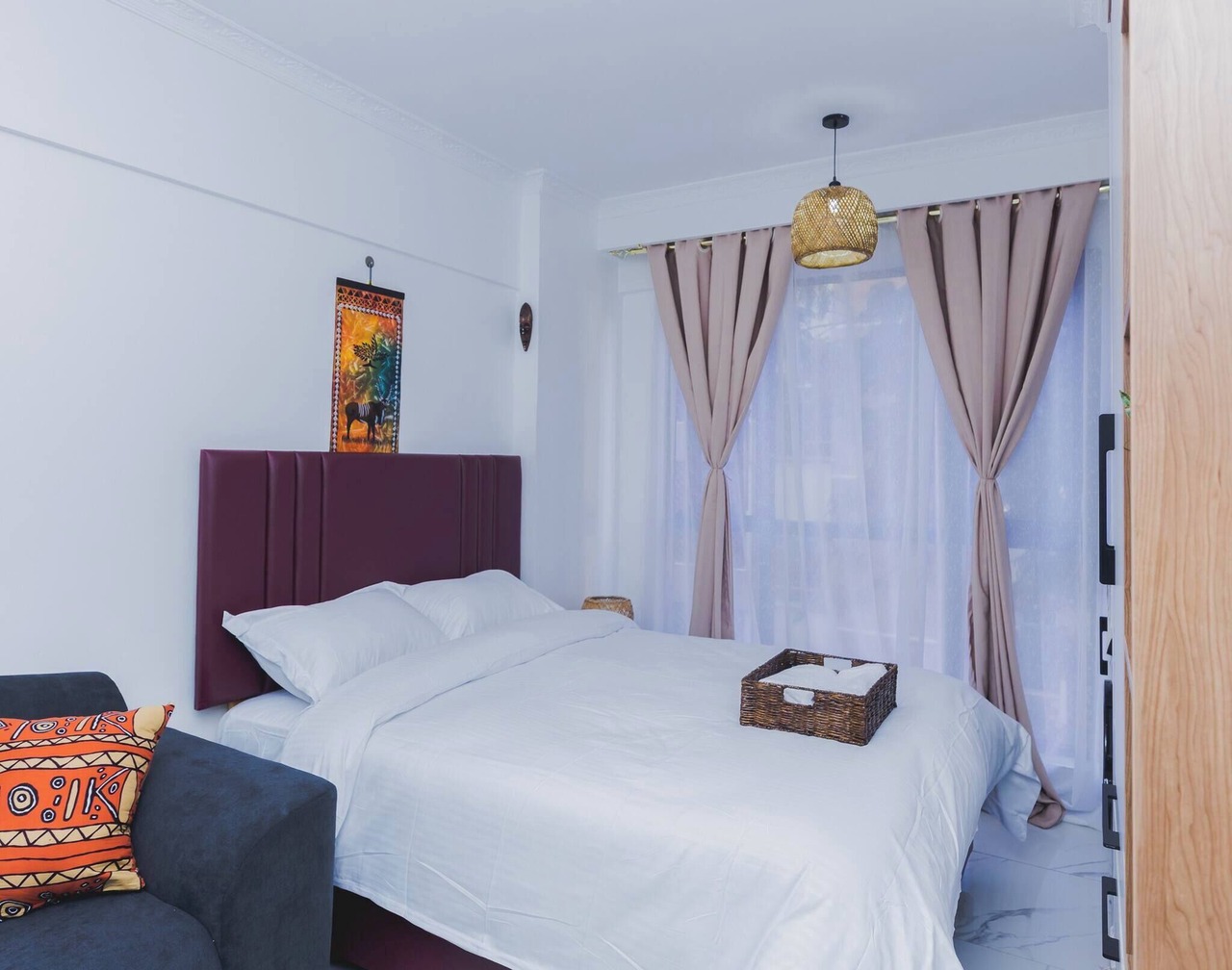 Stylish Studio in Smart Homes Kilimani,Yaya Centre Nairobi,Gym and free parking 1