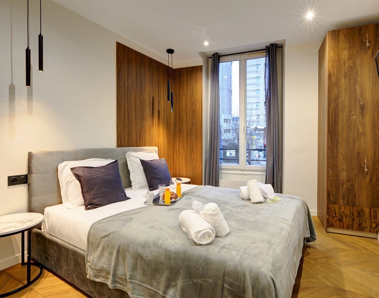 TBS 122 - Apartment with contemporary flair 1