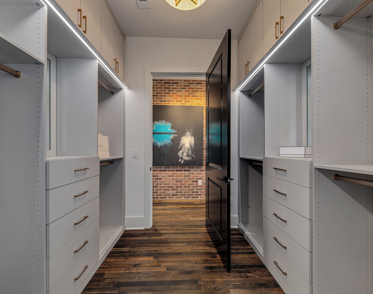Entire Top Floor Penthouse Loft, sleeps 20 1