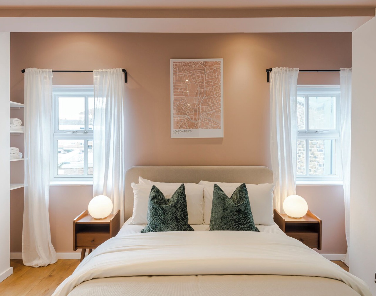 Charming 1-bedroom apartment in beautiful Broadway Market with WiFi 1