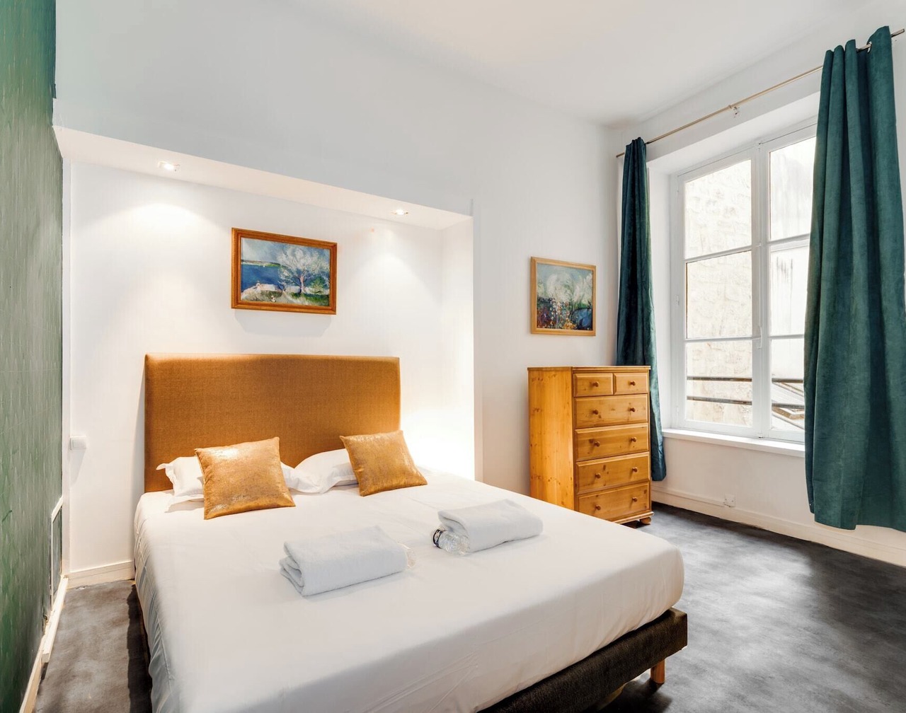 Chic apartment - 2BR/5P - Boulevard Saint-Germain 1