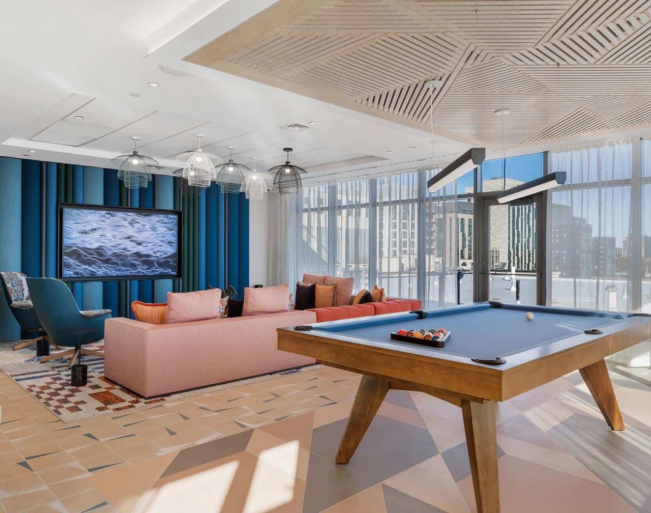 Private Modern Apt with Kitchen and Gym 1