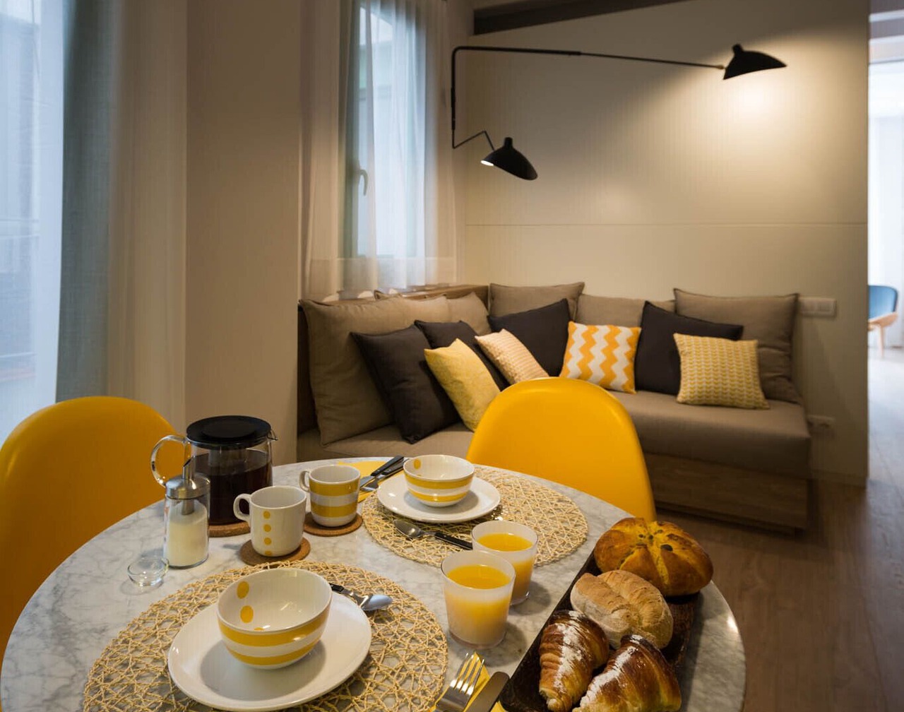 TOP CLASS NEW 2BD AP | Sun | Lift | Metro | HiSpeed Wifi | 4 people 1