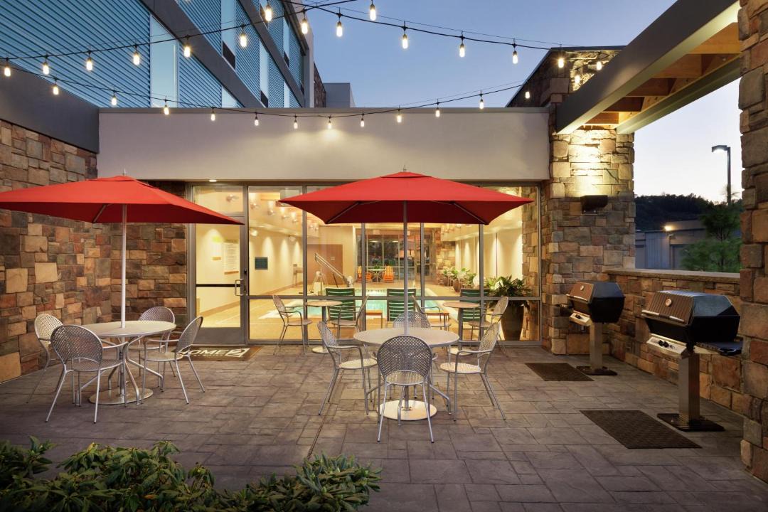 Home2 Suites by Hilton Seattle Airport 1