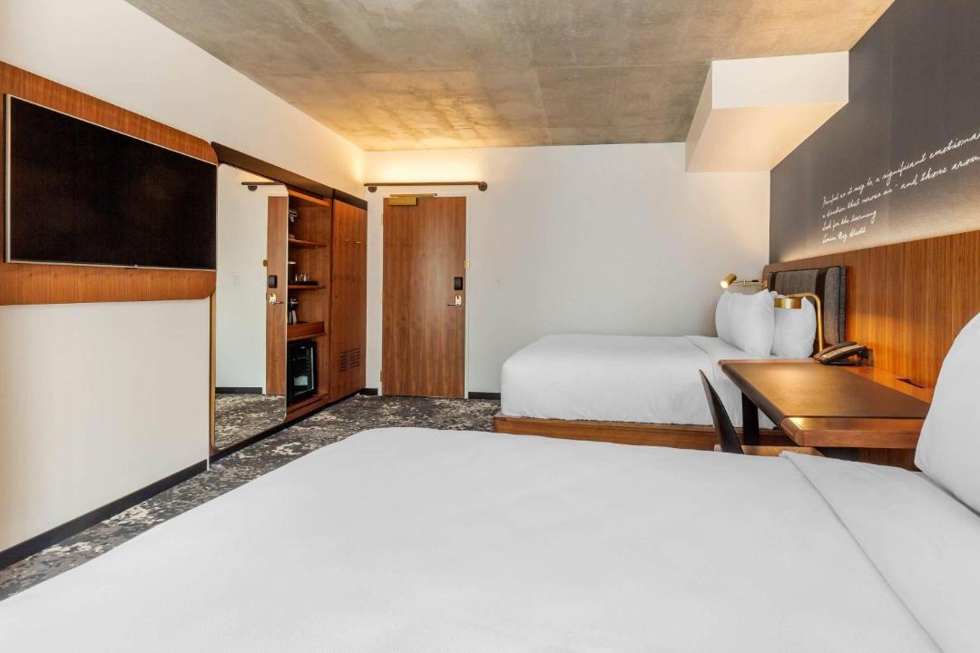 Cambria Hotel Boston Downtown - Seaport 1
