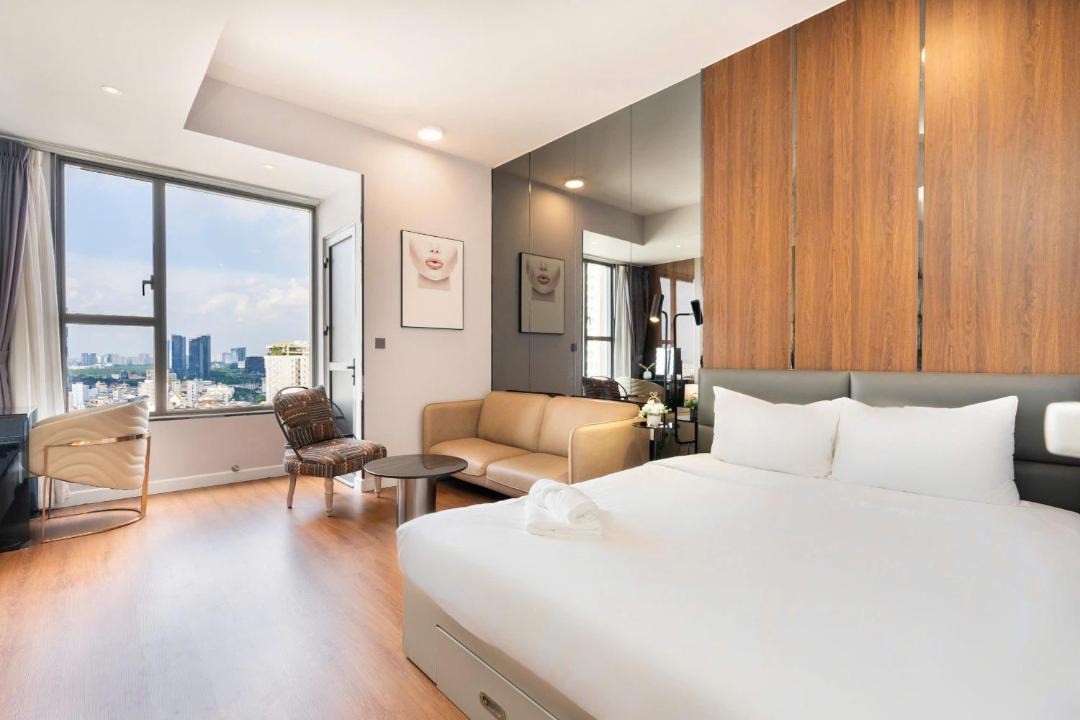 Sài Gòn Quận 4 - Căn Hộ Rivergate, Miễn Phí Hồ Bơi 1