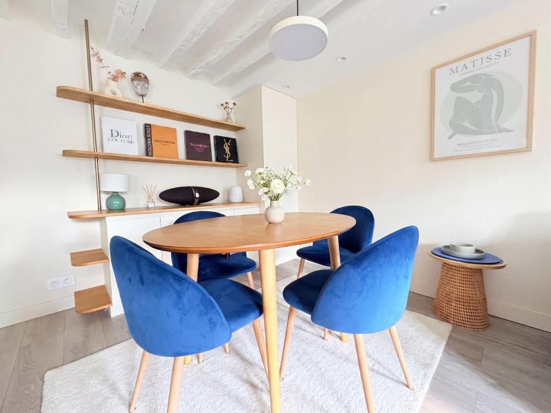 Heart Marais Bright 1BR by Melvane 1