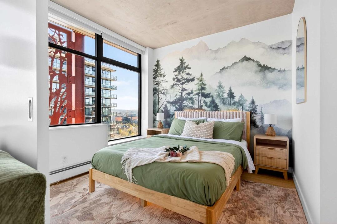 Luxury Vancouver Condo Stunning City & Water Views 1