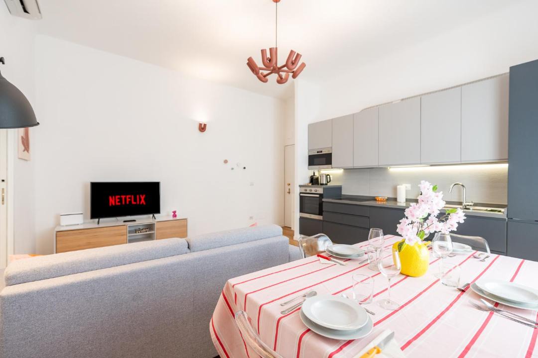 Bicocca Living - Bright Modern Apt near Metro by InnStay 1