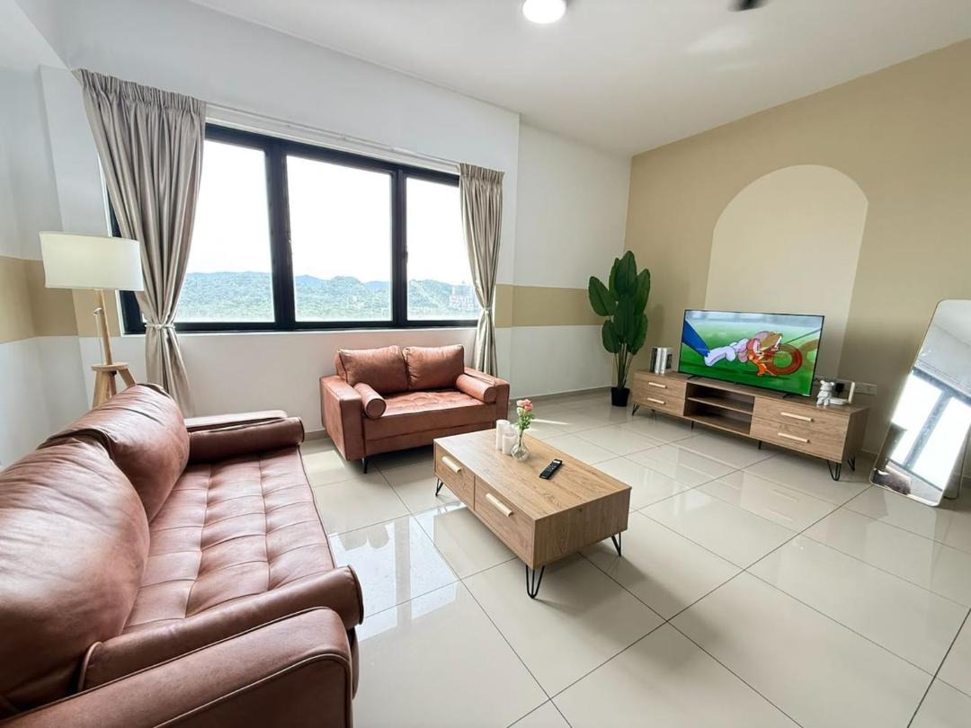 S2 KD 2-12 pax 3 min to giza and sunway medical 1