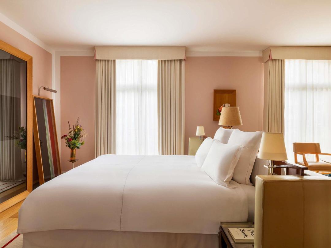 Hôtel Le Royal Monceau Raffles Paris 1