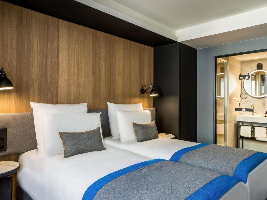 Mercure Paris 17 Batignolles 1
