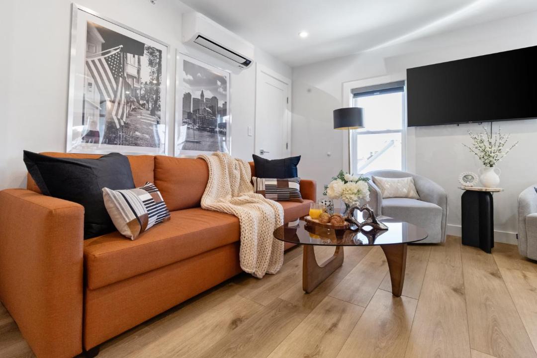 Parking 3BR2Bth Cambridge Boston W&D Subway AC 1