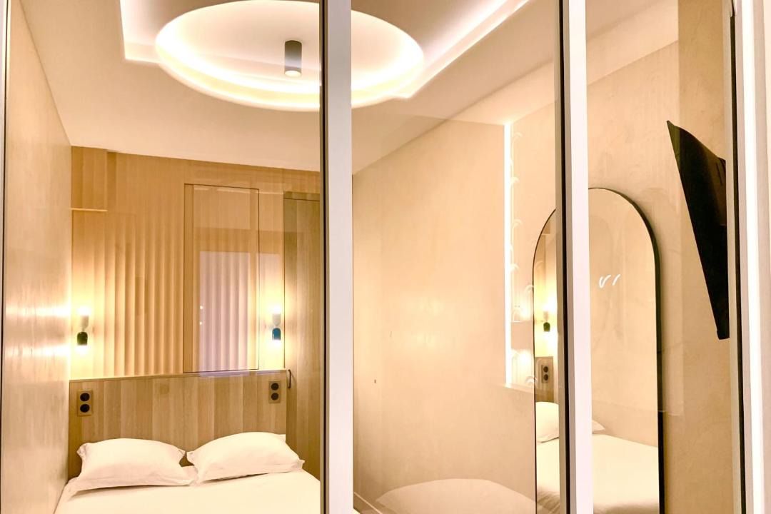 Chaumont Paris Suite 1