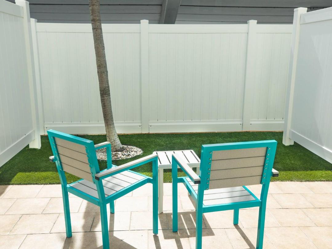 Dolphin Sands Clearwater Beach, an Ascend Collection Hotel 1
