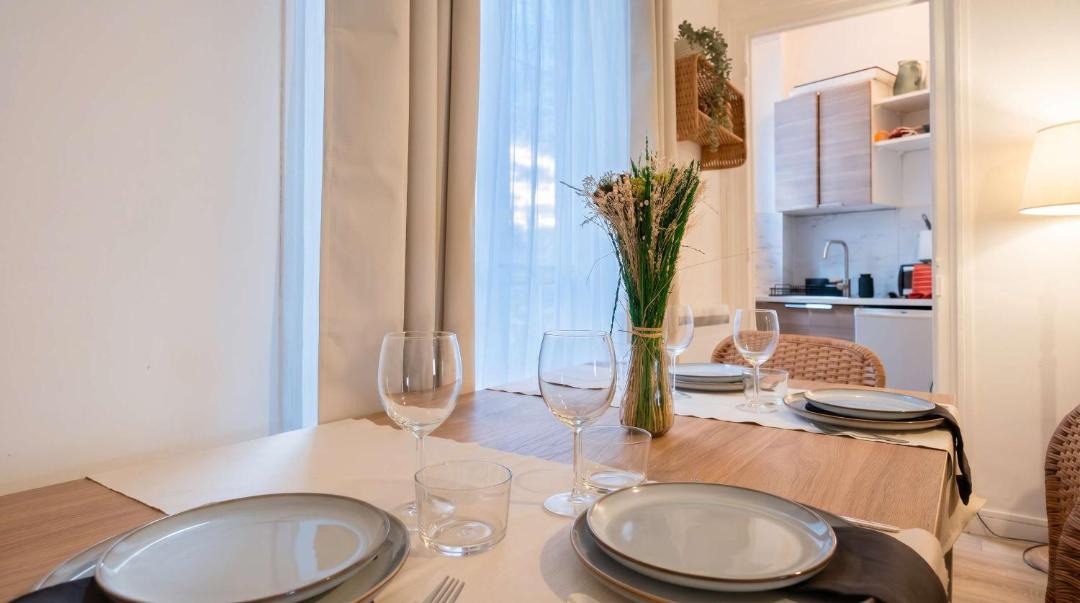 Cozy 1BR Montmartre 4 ppl 1