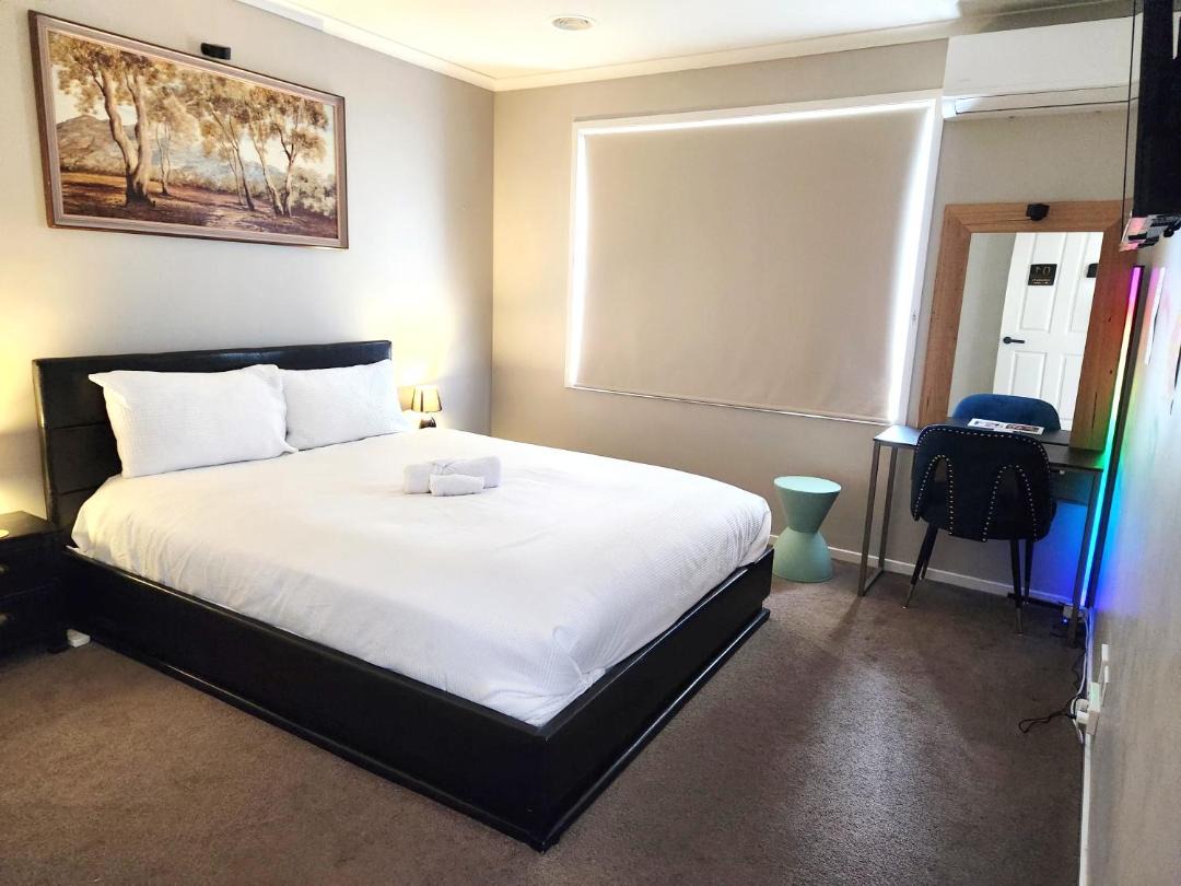 Private Room 1- The Minimalist Escape 1